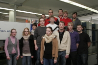 Auszubildende der MEKOM-Netzwerkpartner beim Besuch der Kohlmann Medienkontor GmbH im Rahmen des Auszubildendenaustausches.